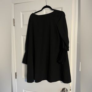 New with tags- Hatch stylish smocked sleeve maternity dress